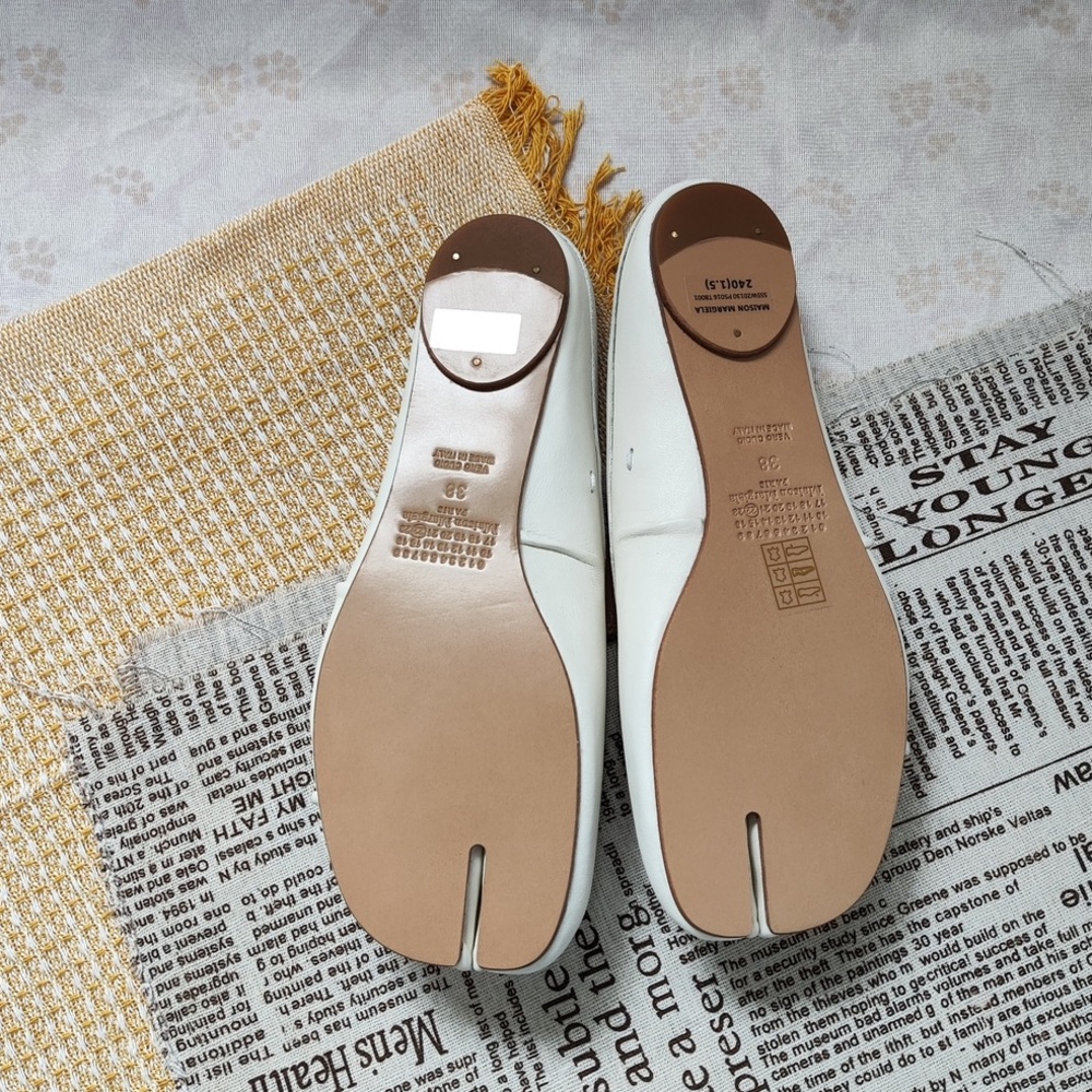 Maison Martin Margiela White Leather Mules with Brown Strap - Picture 7 of 11